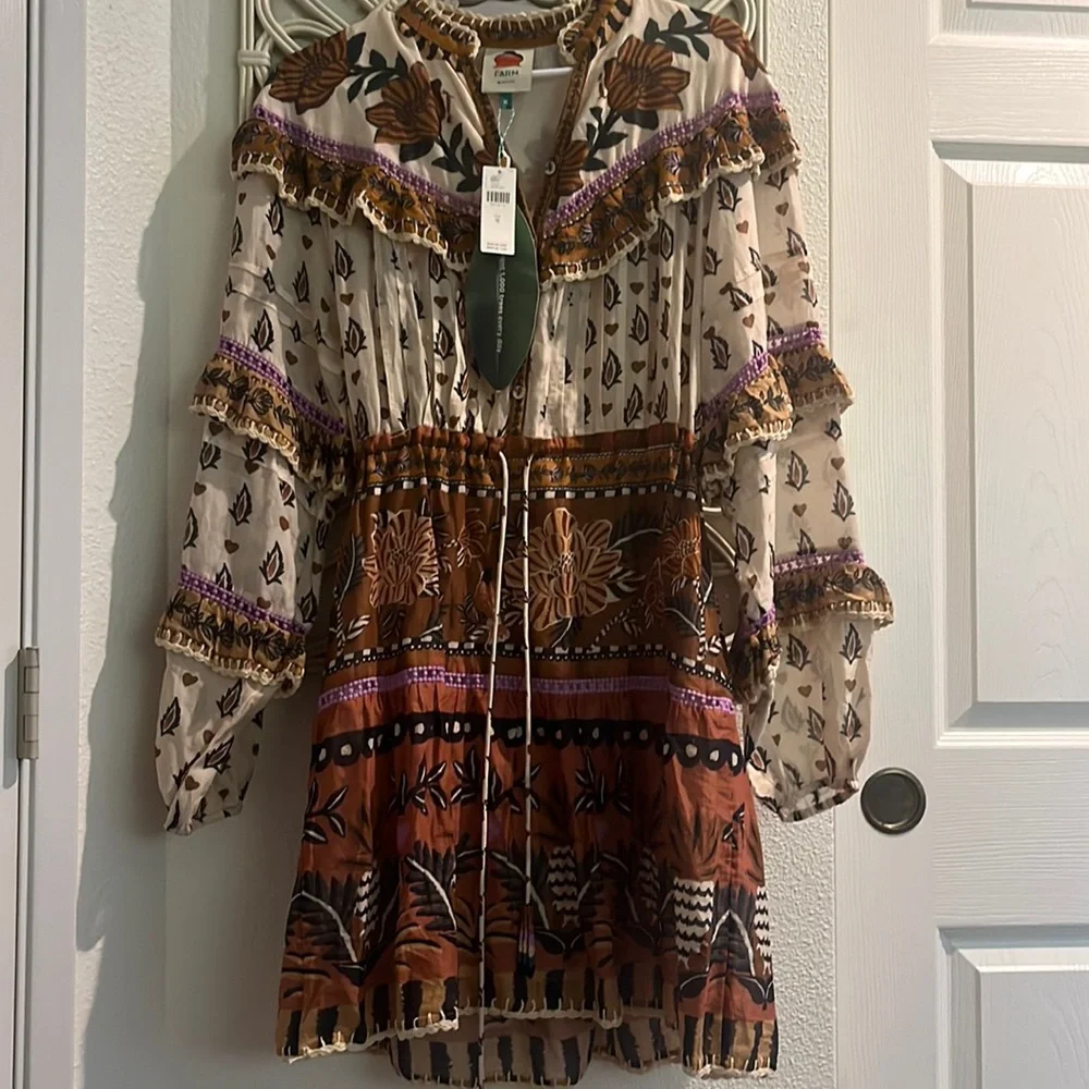 FARM Rio Cream and Rust Floral Print Long Sleeve Dress - Picture 1 of 5